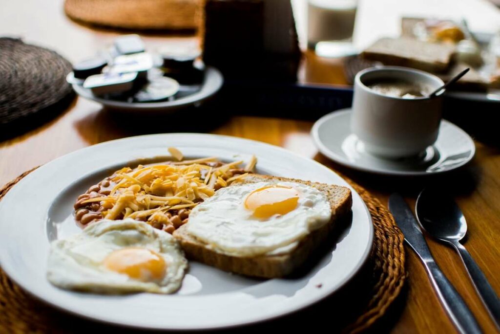 Breakfast in Mayfair