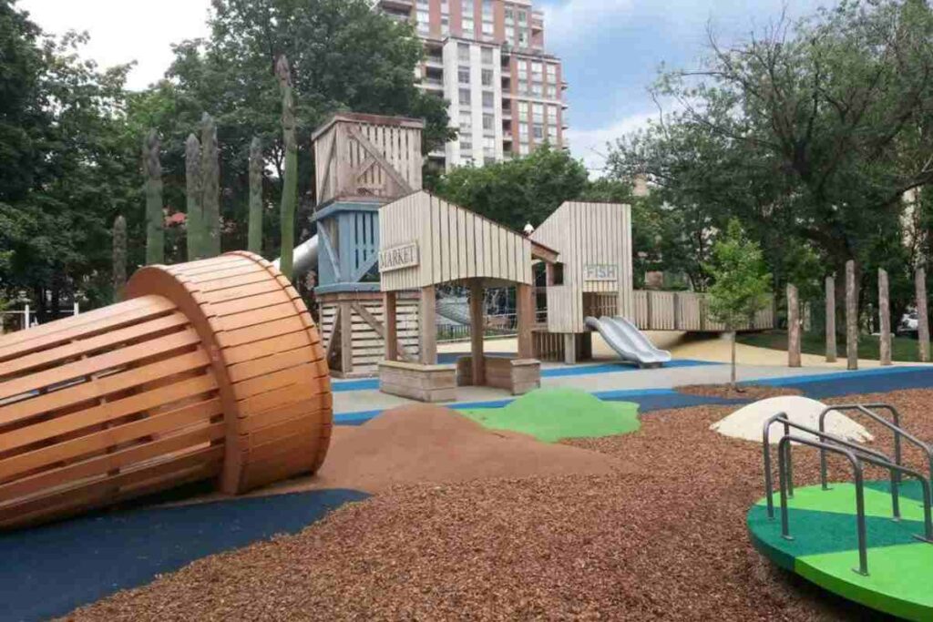 St James's Park Playground