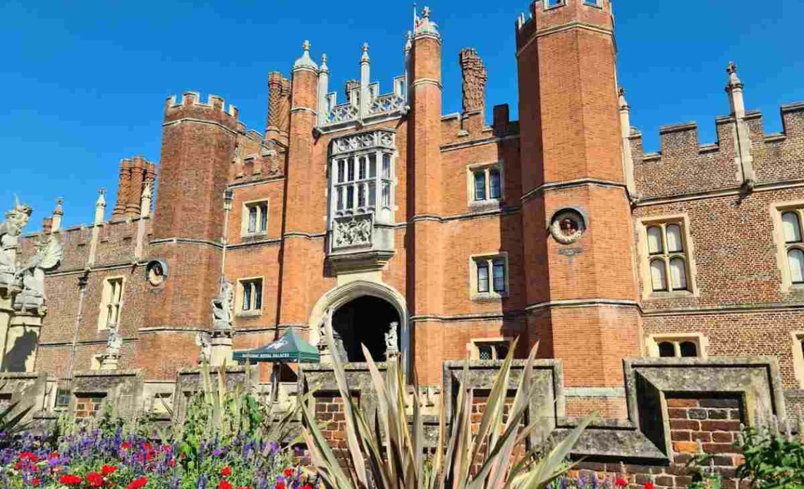 Hampton Court Palace