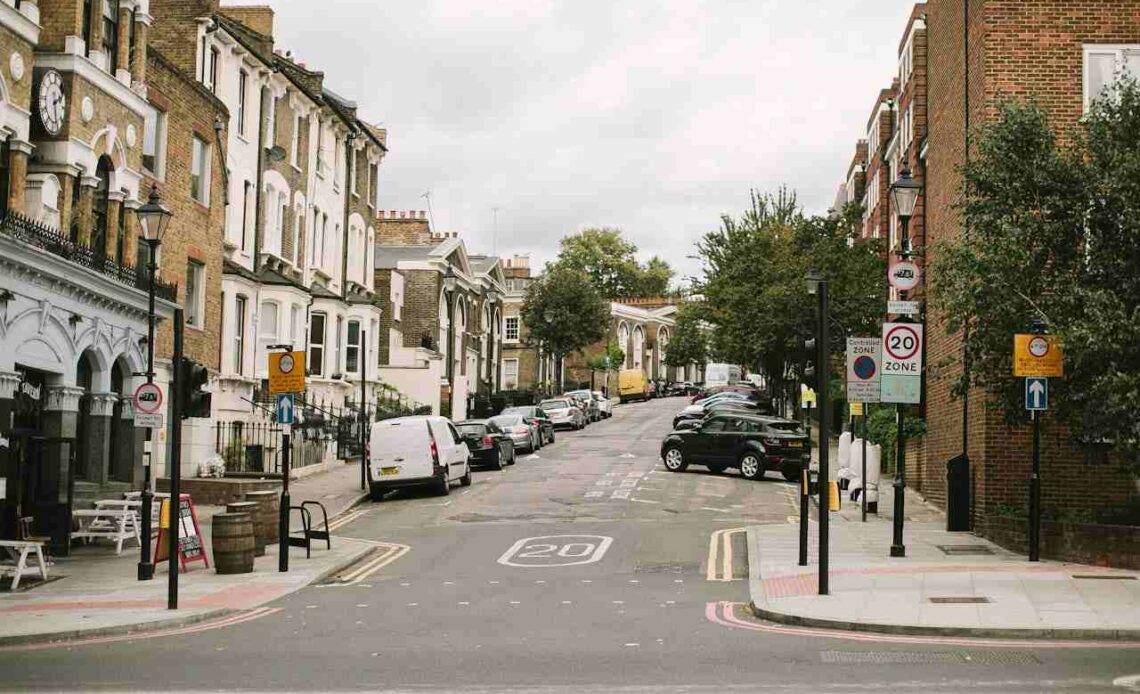 Neighbourhoods in London