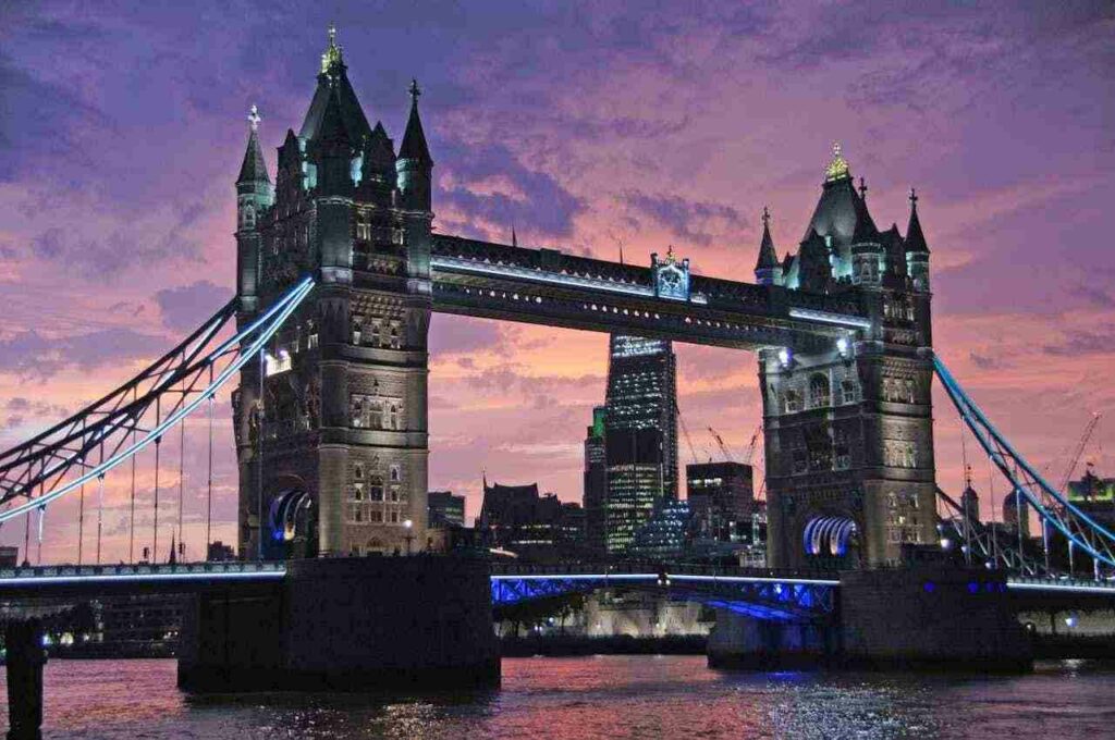 Luxury Hotels in London