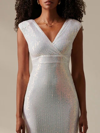 Jolie Moi white qaya sequin v-neck shift dress