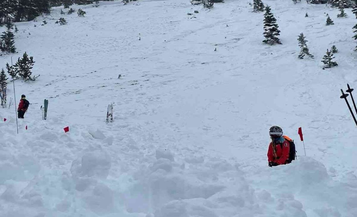 5 Skiers Die in Avalanche